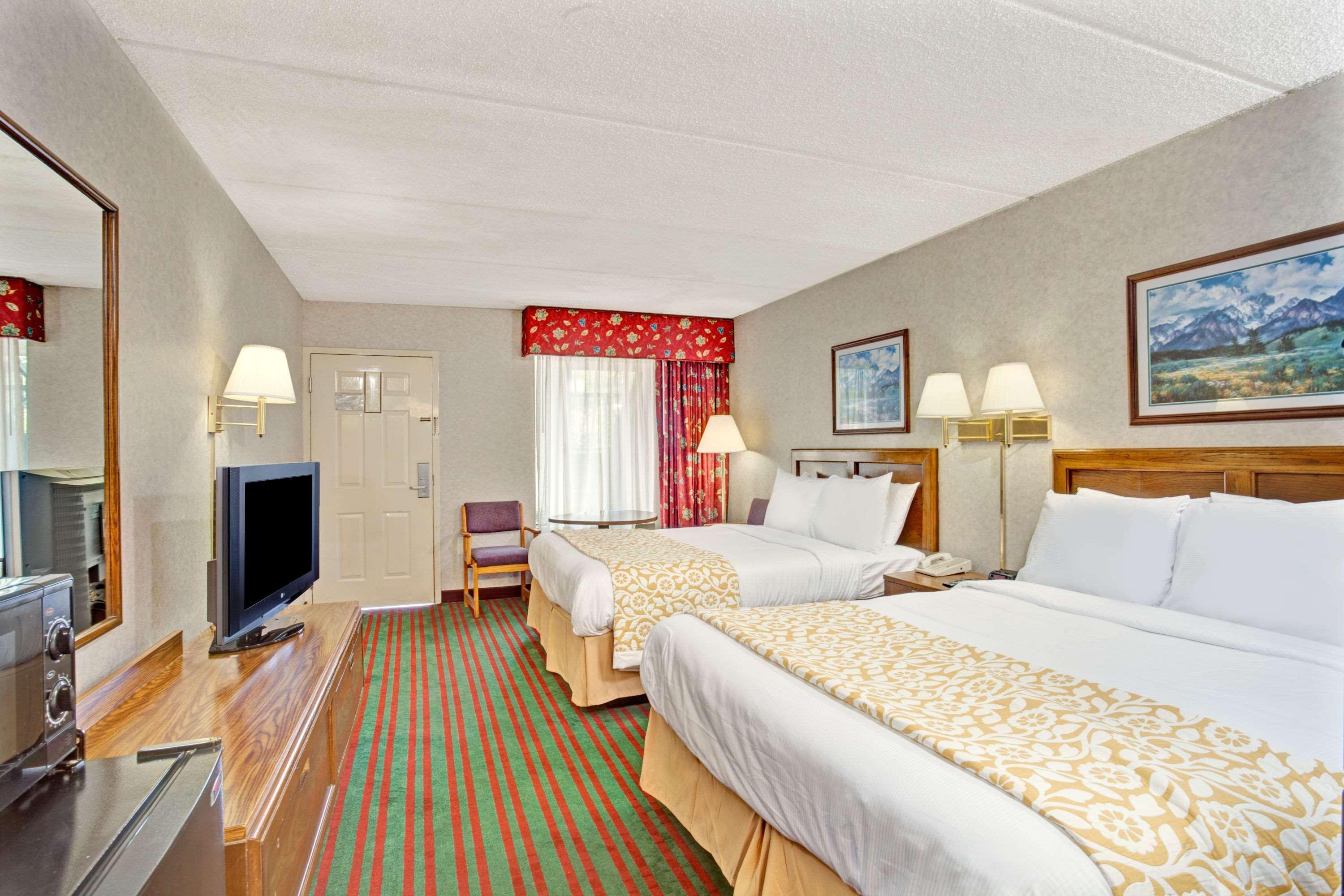 Days Inn By Wyndham Kodak/Sevierville Intrstate Smokeymntns Luaran gambar